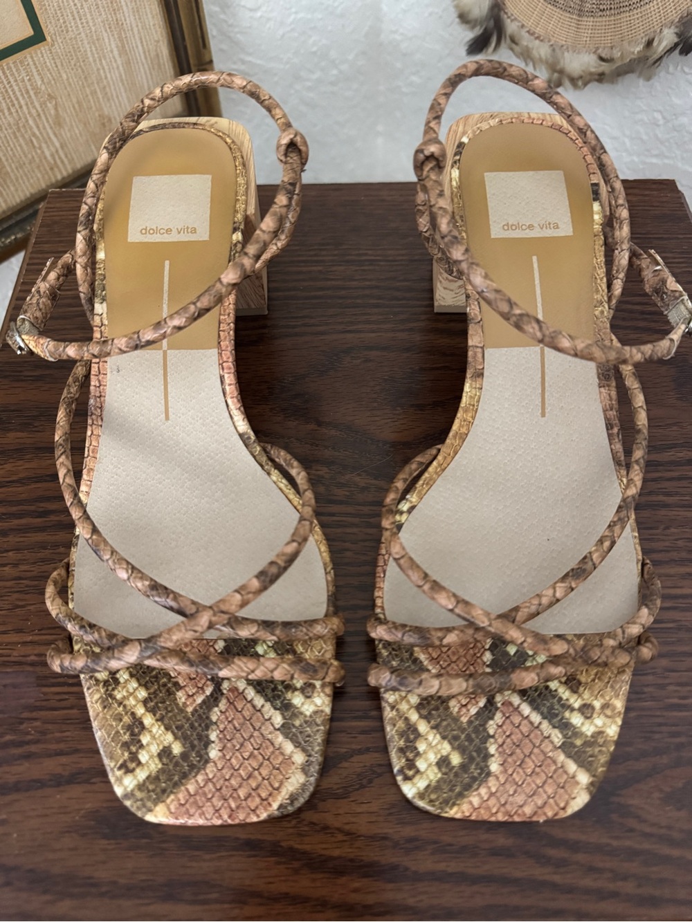 Dolce Vita Snakeskin Print Strappy Block Heel Sandals Square Toe sz 9